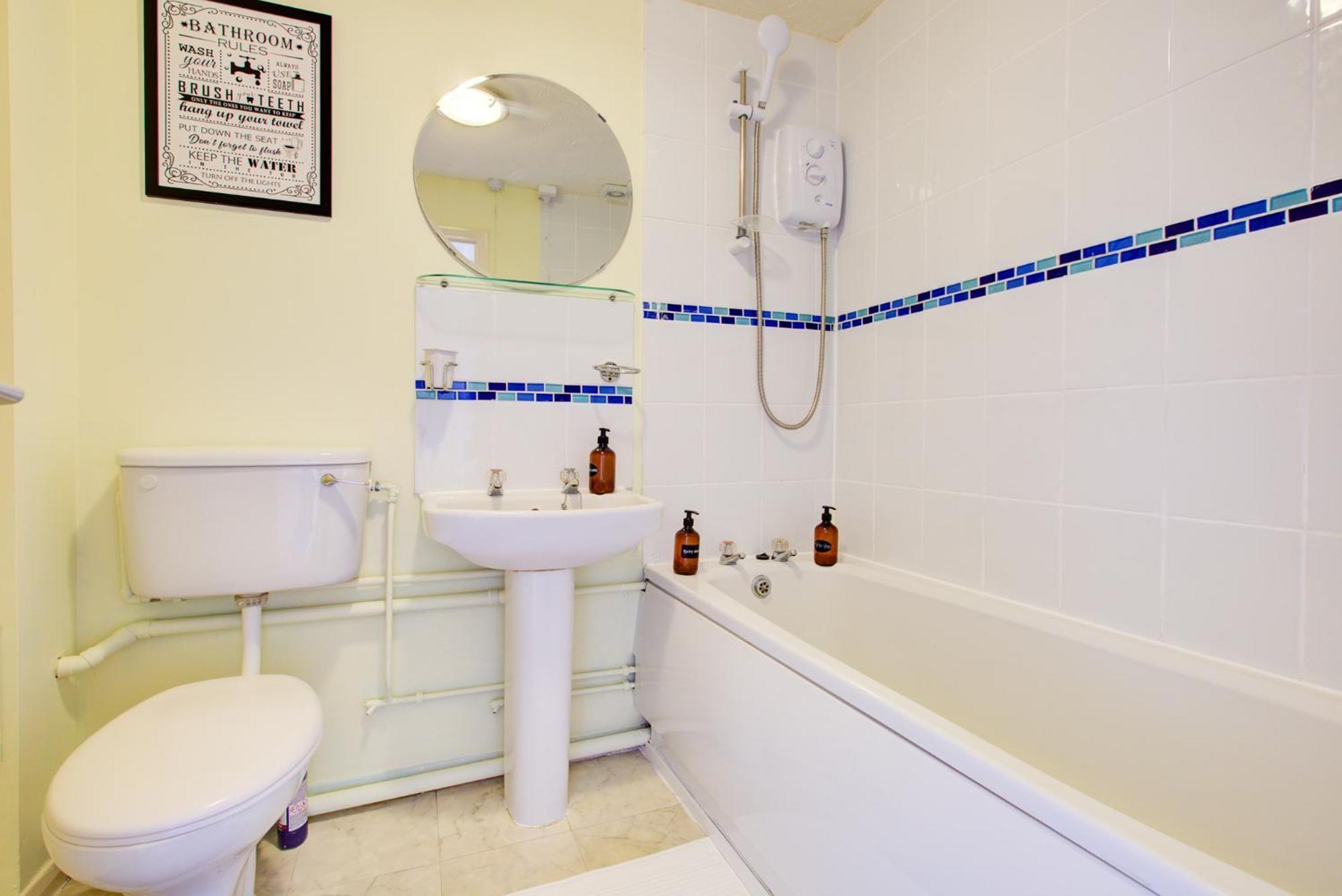 Dalton Plaza Apartment London Bagian luar foto